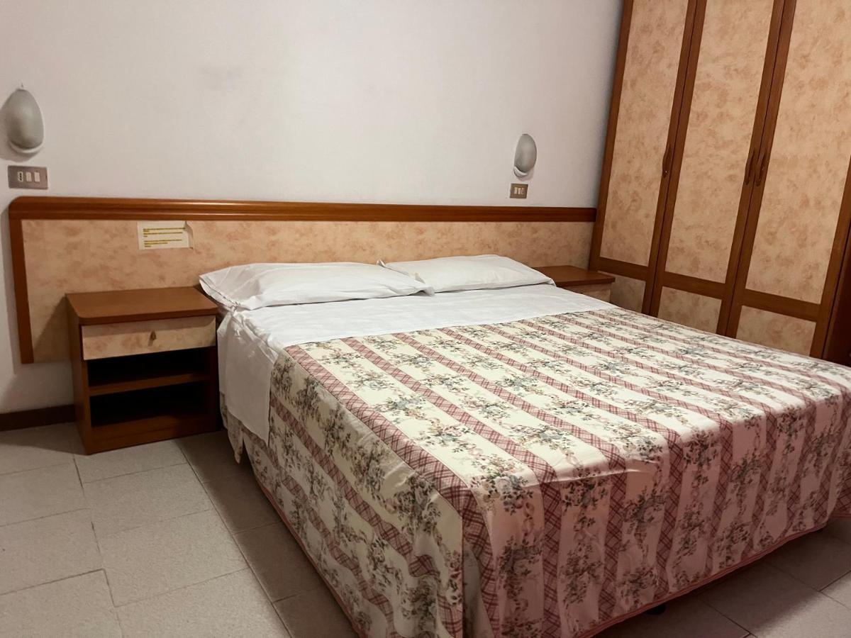 Hotel Zucconi Montecatini-Terme Zewnętrze zdjęcie